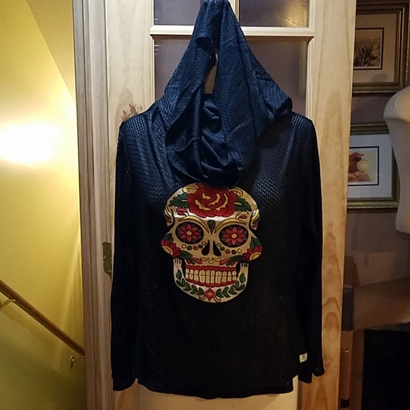 Dia de muertos blouse - Picture 1 of 7